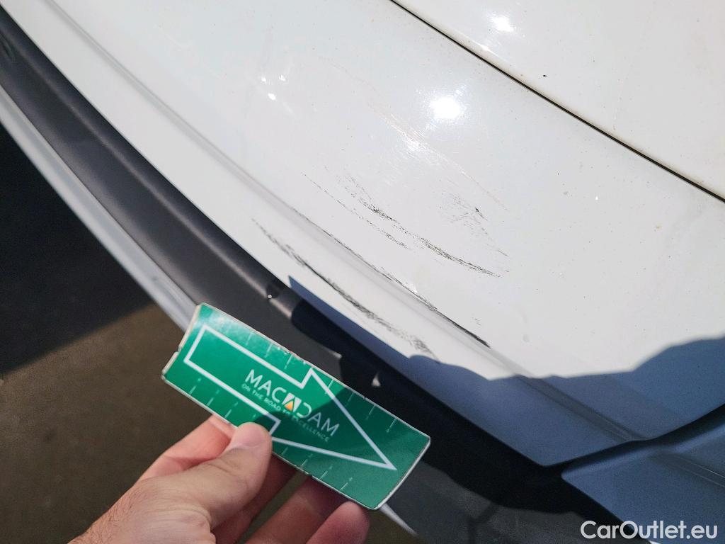  Ford  Kuga FORD  / 2016 / 5P / todoterreno 1.5 EcoBoost 88kW 4x2 Trend+ (CX) #7