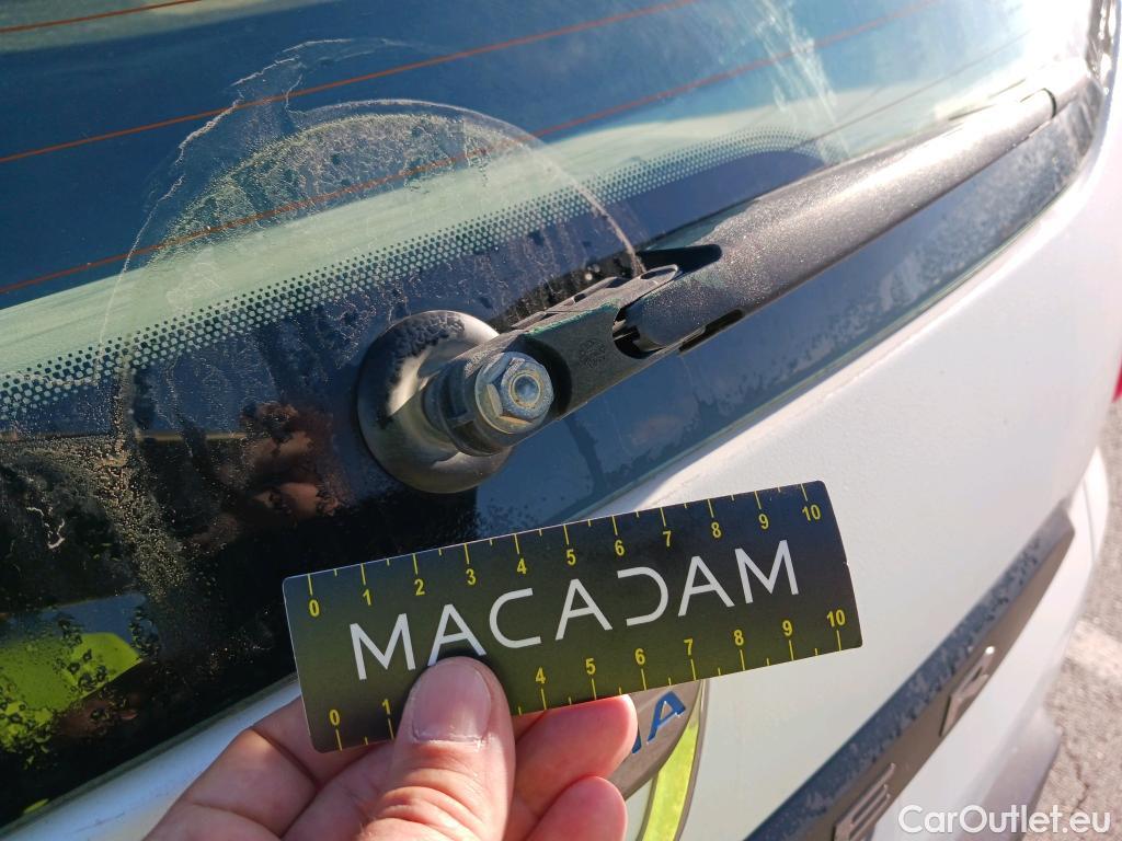  Dacia  Duster DACIA  / 2018 / 5P / todoterreno Essent. Blue dCi 85kW (115CV) 4X2 #41