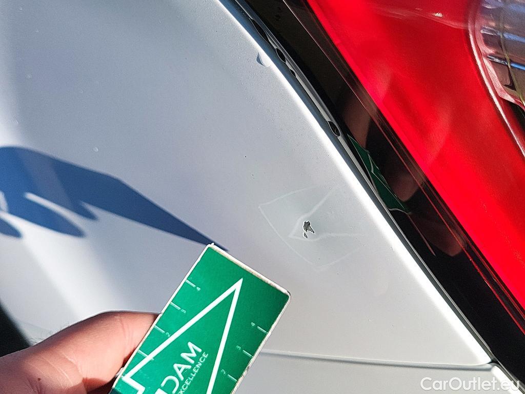  Ford  Kuga FORD  / 2016 / 5P / todoterreno 1.5 EcoBoost 88kW 4x2 Trend+ (CX) #33