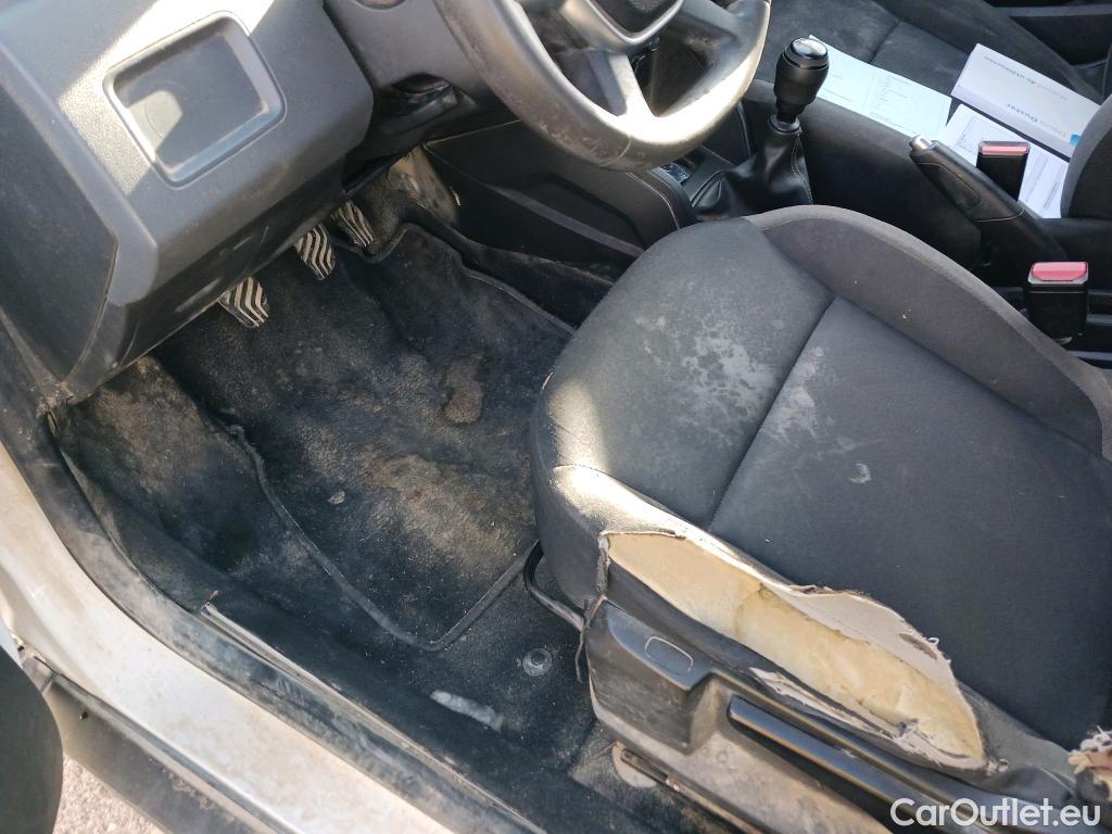  Dacia  Duster DACIA  / 2018 / 5P / todoterreno Essent. Blue dCi 85kW (115CV) 4X2 #19