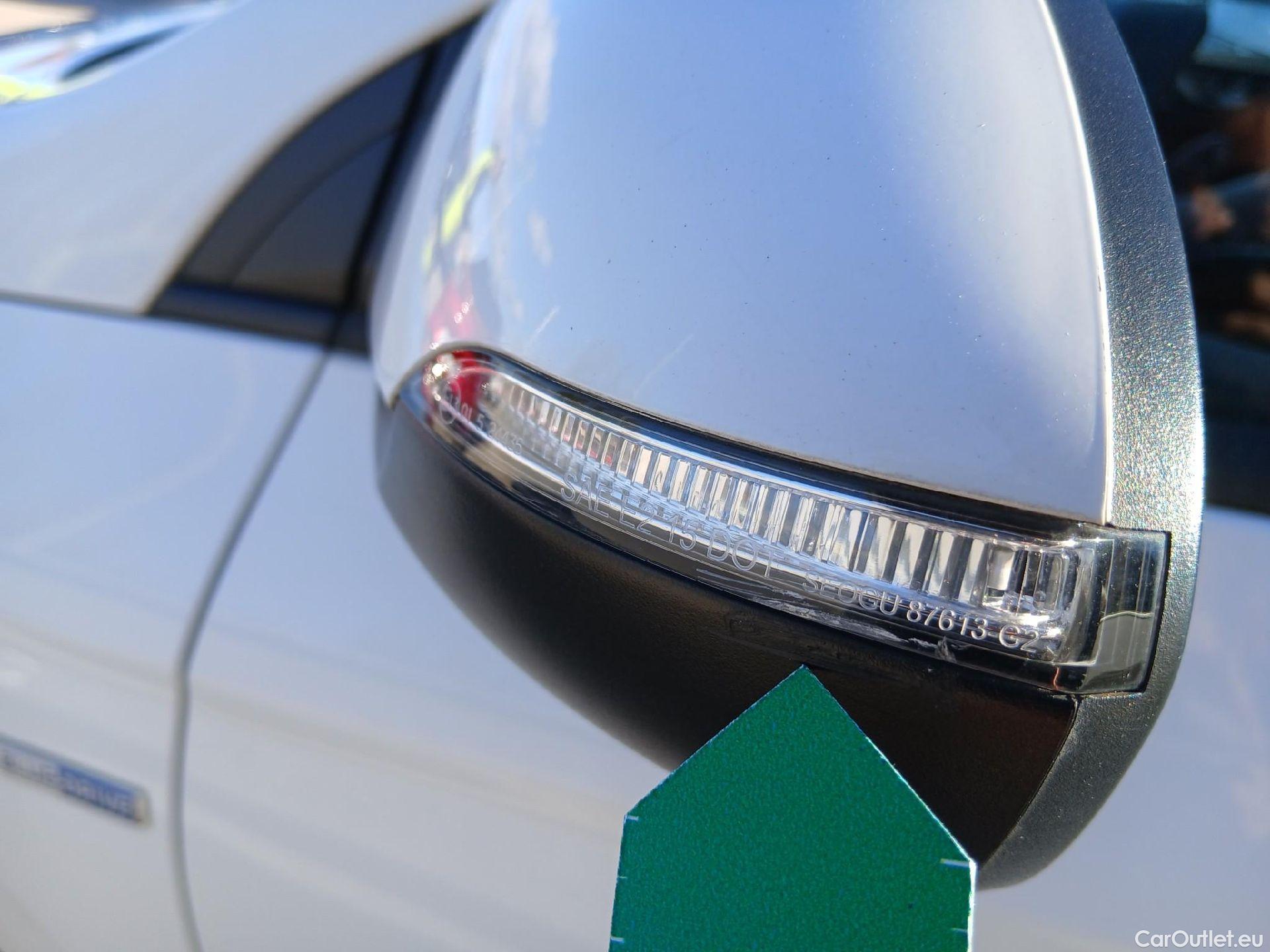  Hyundai   Ioniq HYUNDAI / 2019 / 5P / berlina con portón 1.6 GDI HEV Klass DCT #11