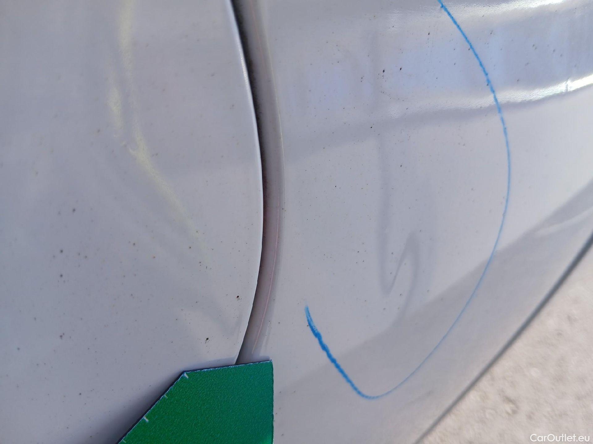  Hyundai   Ioniq HYUNDAI / 2019 / 5P / berlina con portón 1.6 GDI HEV Klass DCT #12