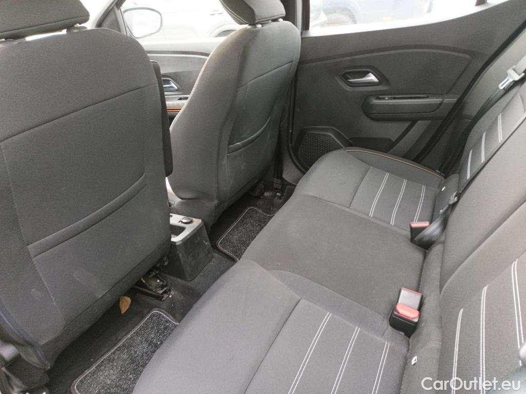  Dacia  Sandero DACIA  / 2020 / 5P / berlina con portón Stepway Comfort TCe 67kW (90CV) #4