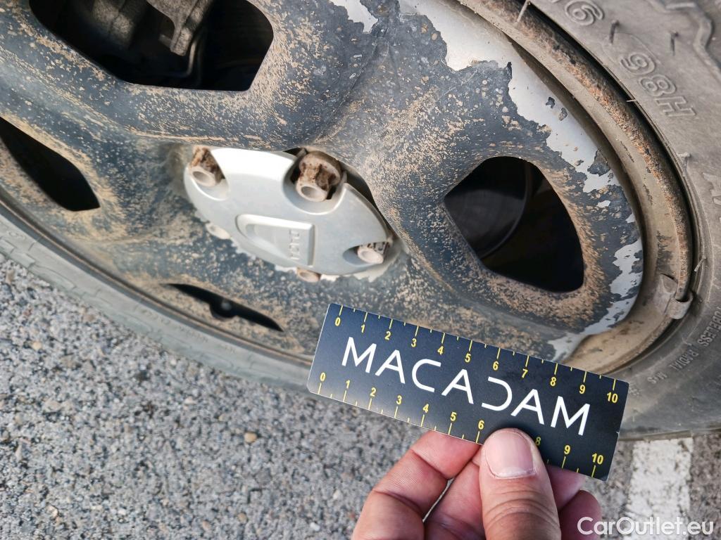  Dacia  Duster DACIA  / 2018 / 5P / todoterreno Essent. Blue dCi 85kW (115CV) 4X2 #45