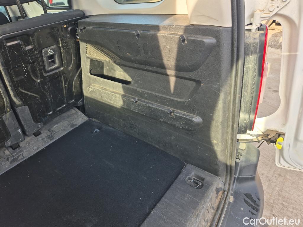  Toyota  Proace TOYOTA  CITY COMBI 1.5D 75kW (100CV) GX L1 (AC) #22