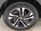  Peugeot  2008 Peugeot  Allure Pack 1.2 Puretech 100 5d #19
