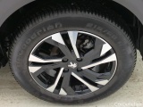  Peugeot  2008 Peugeot  Allure Pack 1.2 Puretech 100 5d #23