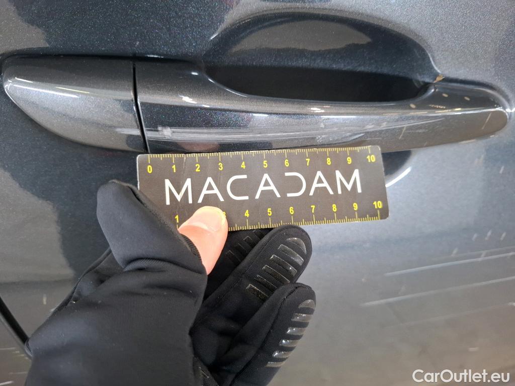  Hyundai  Konna HYUNDAI Kona / 2020 / 5P / SUV 1.0 T-GDI 120 HYBRID 48V BUSINESS #41