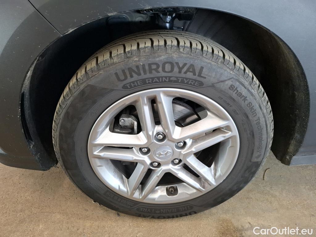  Hyundai  Konna HYUNDAI Kona / 2020 / 5P / SUV 1.0 T-GDI 120 HYBRID 48V BUSINESS #67