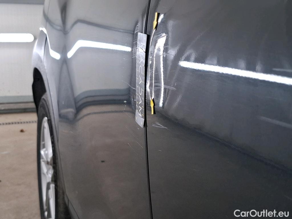  Hyundai  Konna HYUNDAI Kona / 2020 / 5P / SUV 1.0 T-GDI 120 HYBRID 48V BUSINESS #6