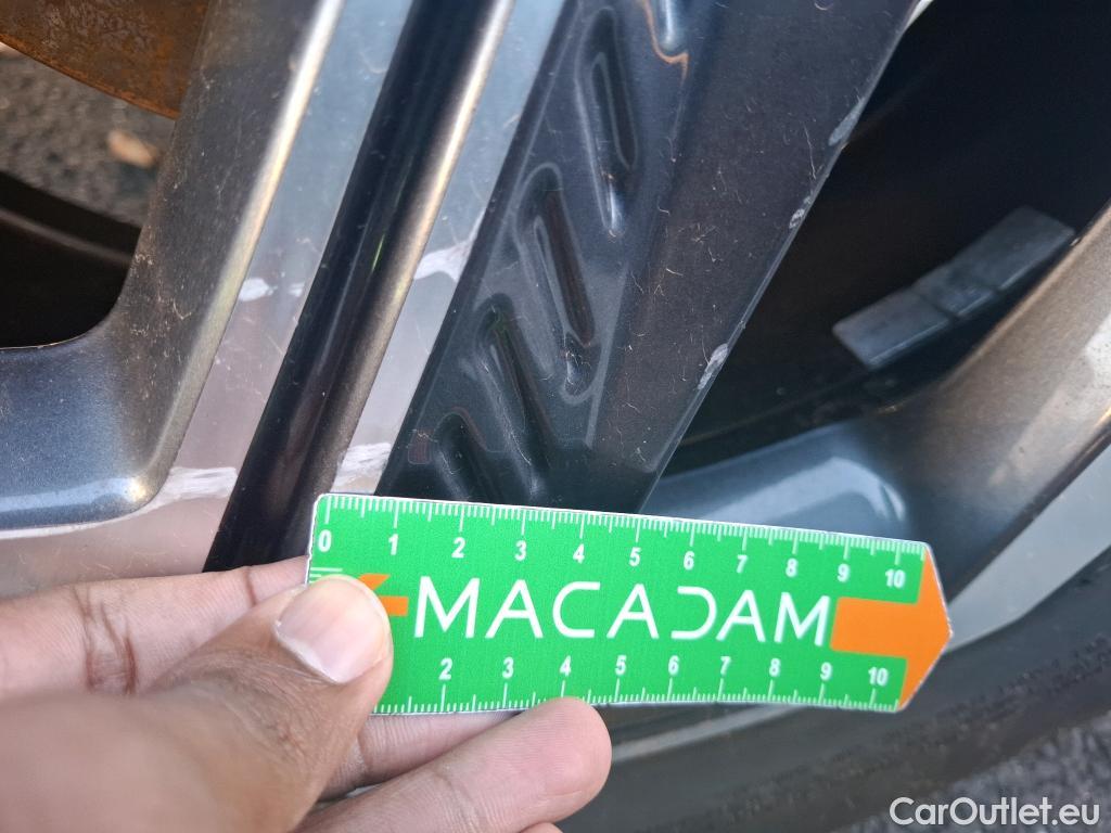  Hyundai  Tucson HYUNDAI  / 2020 / 5P / SUV 1.6 PHEV 265 HTRAC CREATIVE 4WD AUTO #29