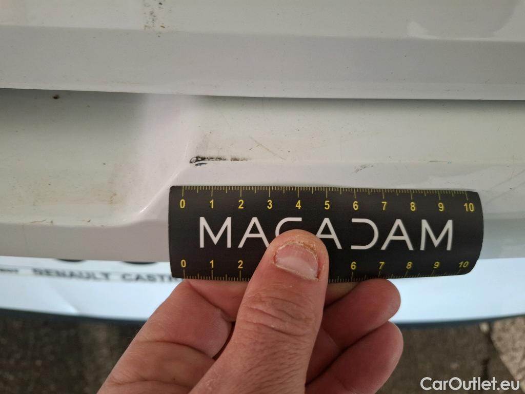  Renault  Megane RENAULT Mégane Berline / 2020 / 5P / Berline evolution TCe 140 #4