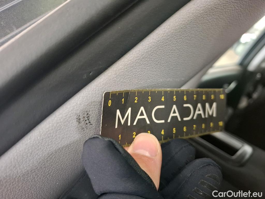  Hyundai  Konna HYUNDAI Kona / 2020 / 5P / SUV 1.0 T-GDI 120 HYBRID 48V BUSINESS #47