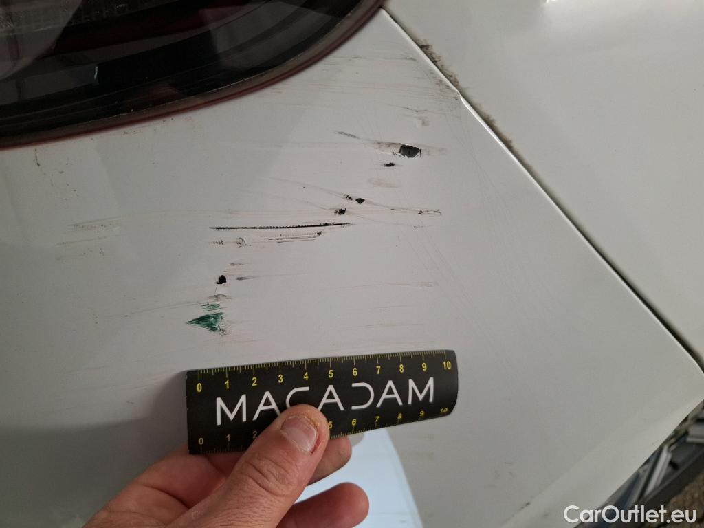  Renault  Megane RENAULT Mégane Berline / 2020 / 5P / Berline evolution TCe 140 #5