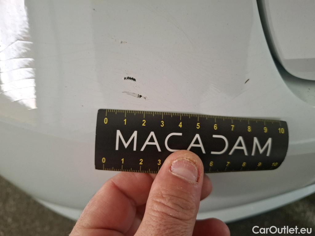  Renault  Megane RENAULT Mégane Berline / 2020 / 5P / Berline evolution TCe 140 #2