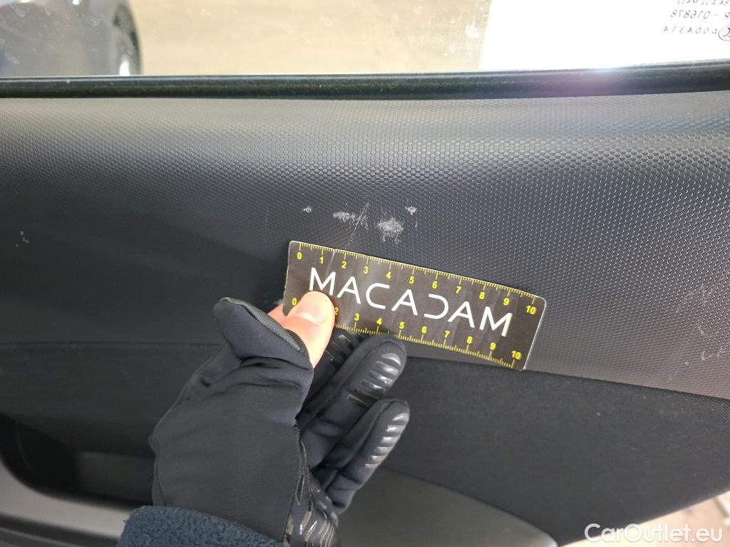  Hyundai  Konna HYUNDAI Kona / 2020 / 5P / SUV 1.0 T-GDI 120 HYBRID 48V BUSINESS #39