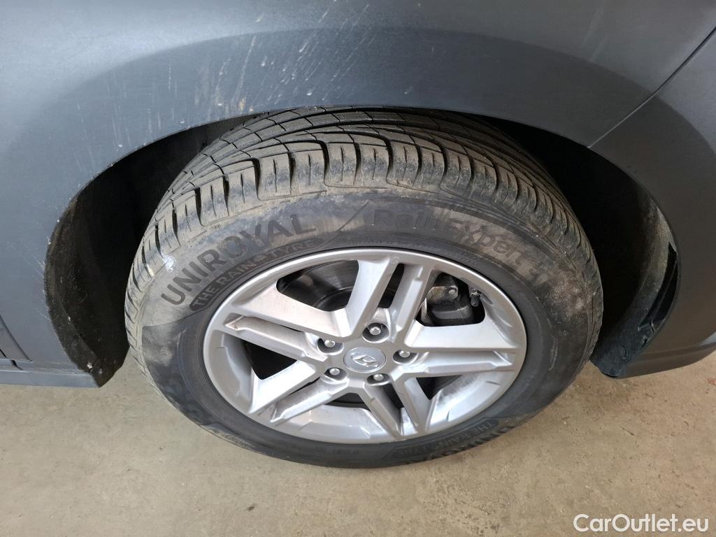  Hyundai  Konna HYUNDAI Kona / 2020 / 5P / SUV 1.0 T-GDI 120 HYBRID 48V BUSINESS #63