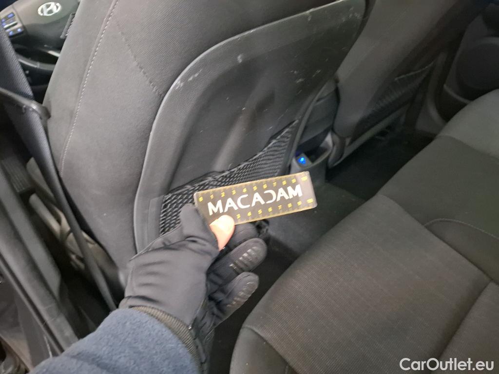  Hyundai  Konna HYUNDAI Kona / 2020 / 5P / SUV 1.0 T-GDI 120 HYBRID 48V BUSINESS #33