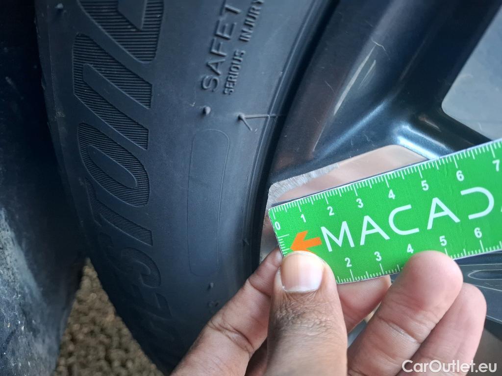  Hyundai  Tucson HYUNDAI  / 2020 / 5P / SUV 1.6 PHEV 265 HTRAC CREATIVE 4WD AUTO #6