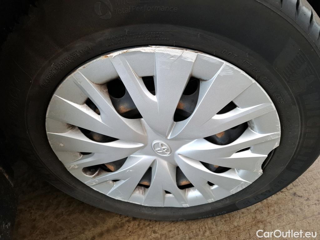  Toyota  Yaris TOYOTA  Hybride / 2019 / 5P / Berline Hybride 116h France Business Stage Acad #12