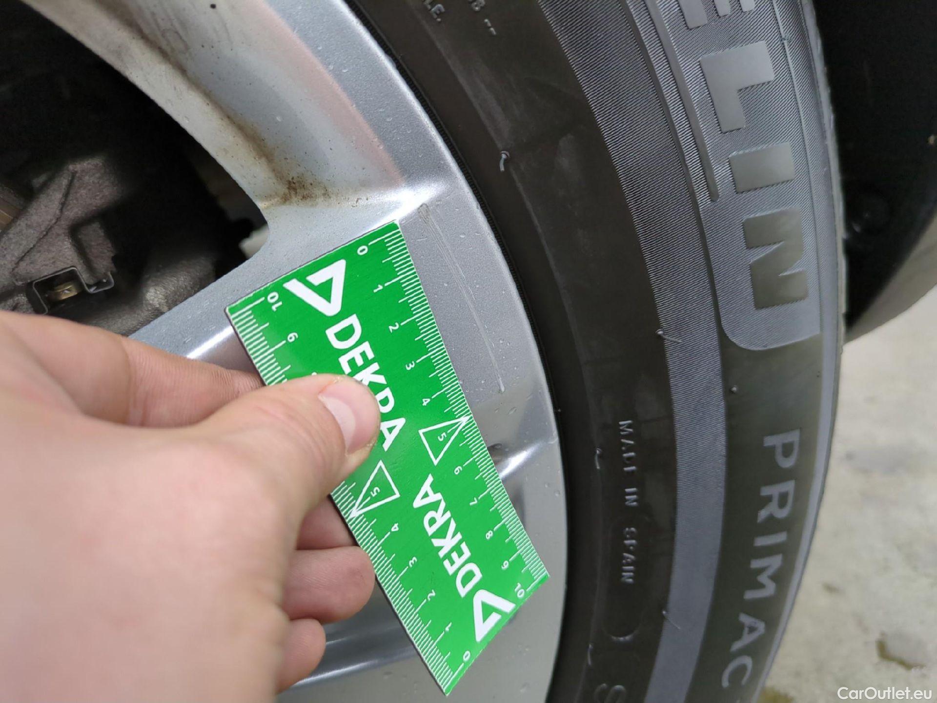  Peugeot  5008  Active Business 1.5 HDi 130CV BVA8 E6d #17