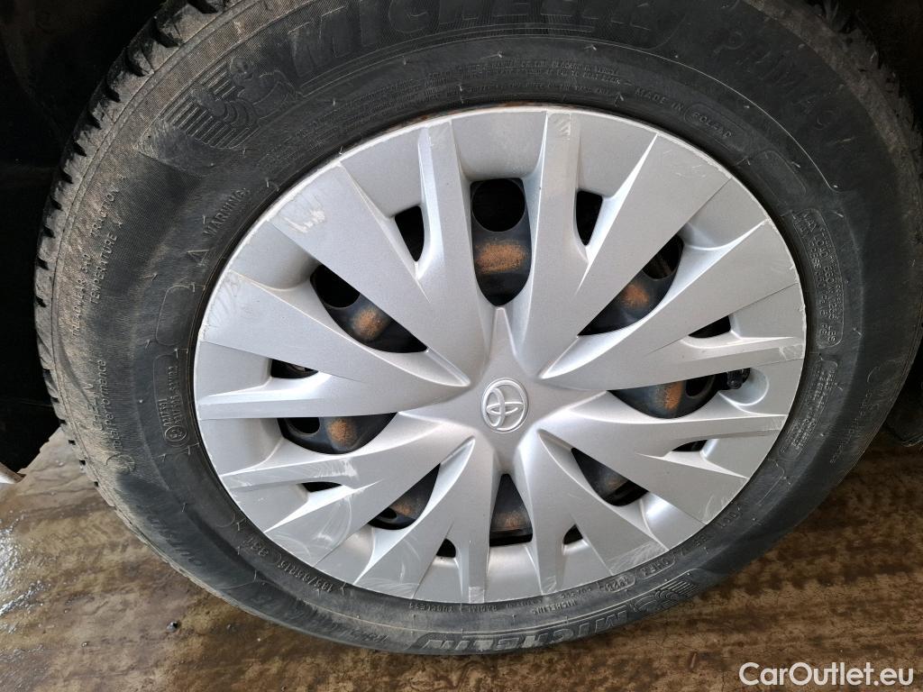  Toyota  Yaris TOYOTA  Hybride / 2019 / 5P / Berline Hybride 116h France Business Stage Acad #17