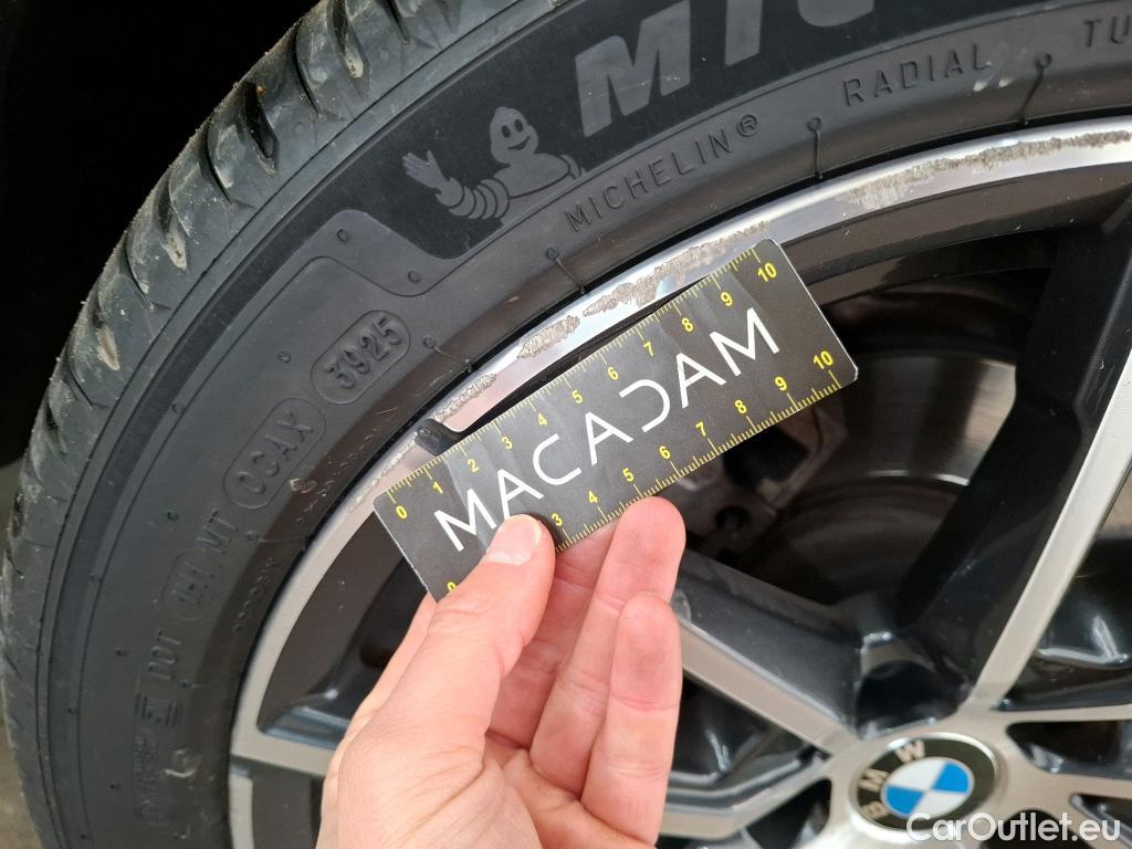  Bmw  Serie 3 BMW Série 3 Touring / 2022 / 5P / Break 318i 156ch Business Design BVA8 #16