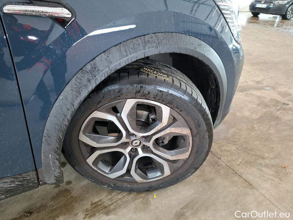  Renault  Captur RENAULT  / 2019 / 5P / SUV Intens TCe 140 FAP -21 #23