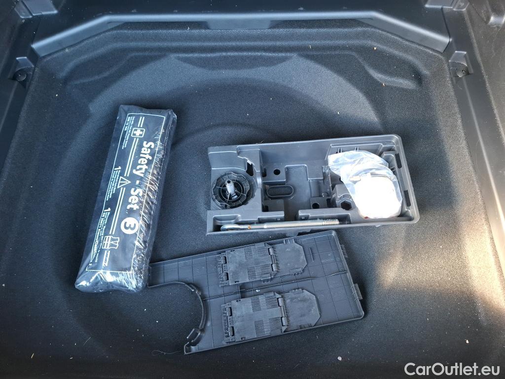  Peugeot  3008  Active Business 1.2 PureTech 130CV BVA8 E6d #7