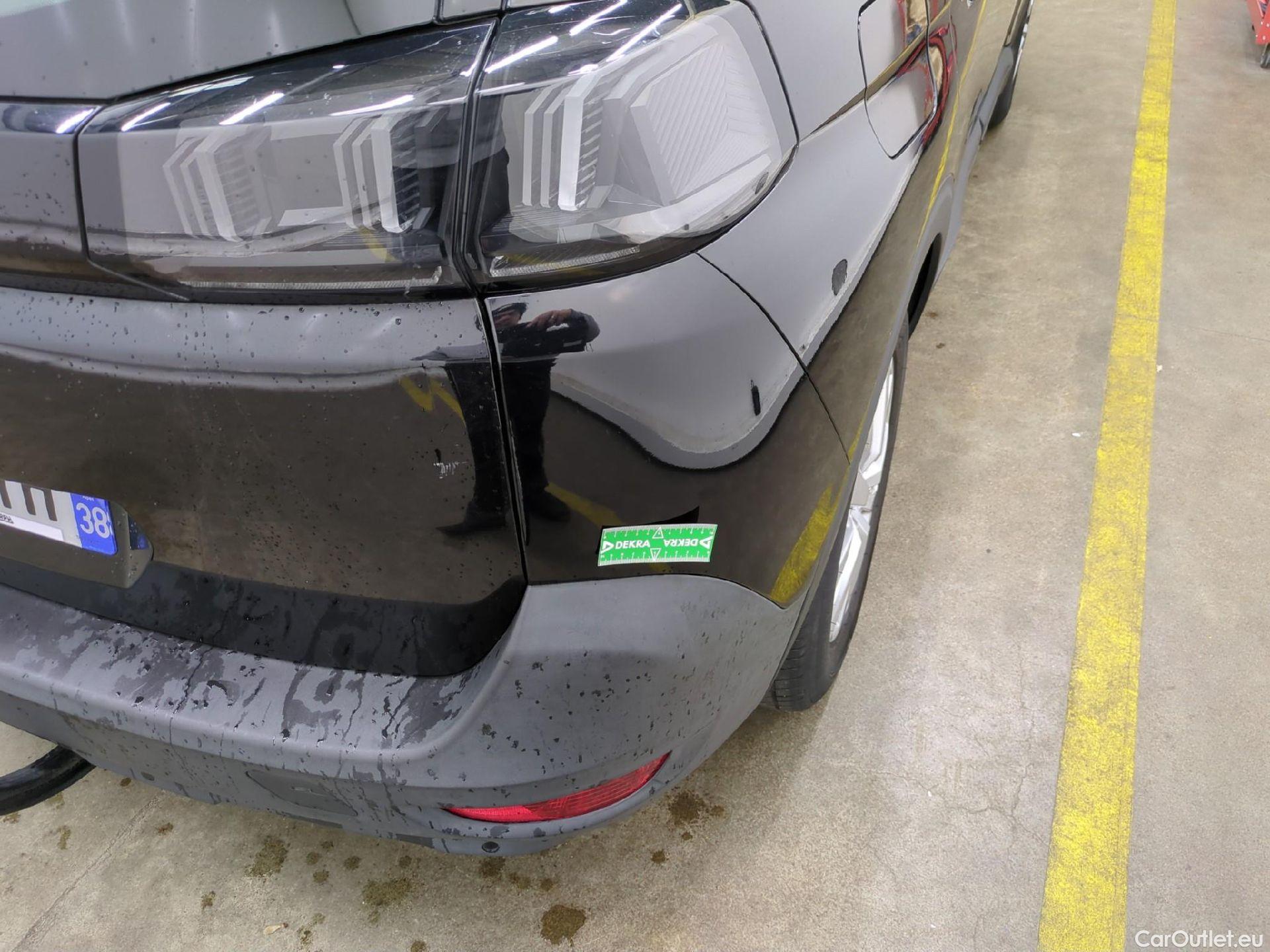  Peugeot  5008  Active Business 1.5 HDi 130CV BVA8 E6d #37