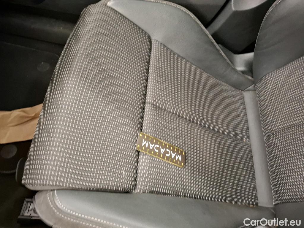  Audi  Q3 AUDI  Sportback / 2019 / 5P / SUV 35 TFSI 150 MHEV S Tronic 7 S LINE #9