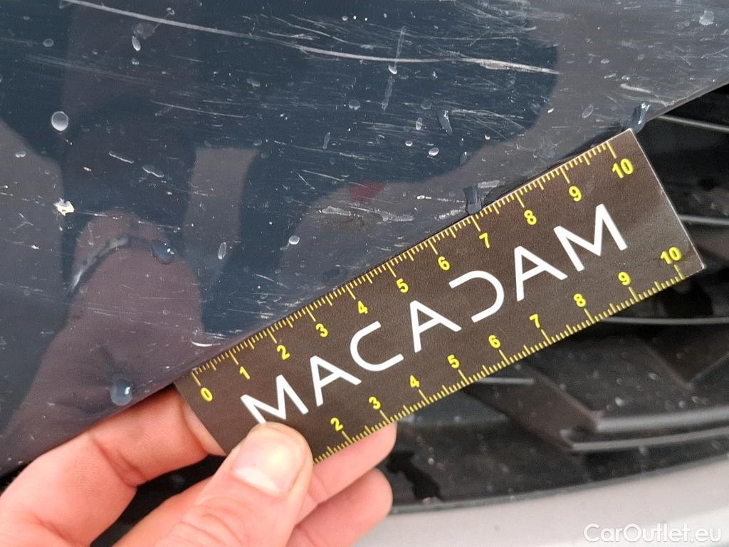  Renault  Captur RENAULT  / 2019 / 5P / SUV Intens TCe 140 FAP -21 #3