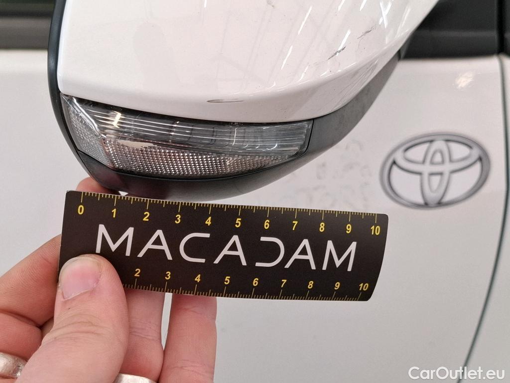  Toyota  Yaris TOYOTA  Hybride / 2019 / 5P / Berline Hybride 116h France Business Stage Acad #34