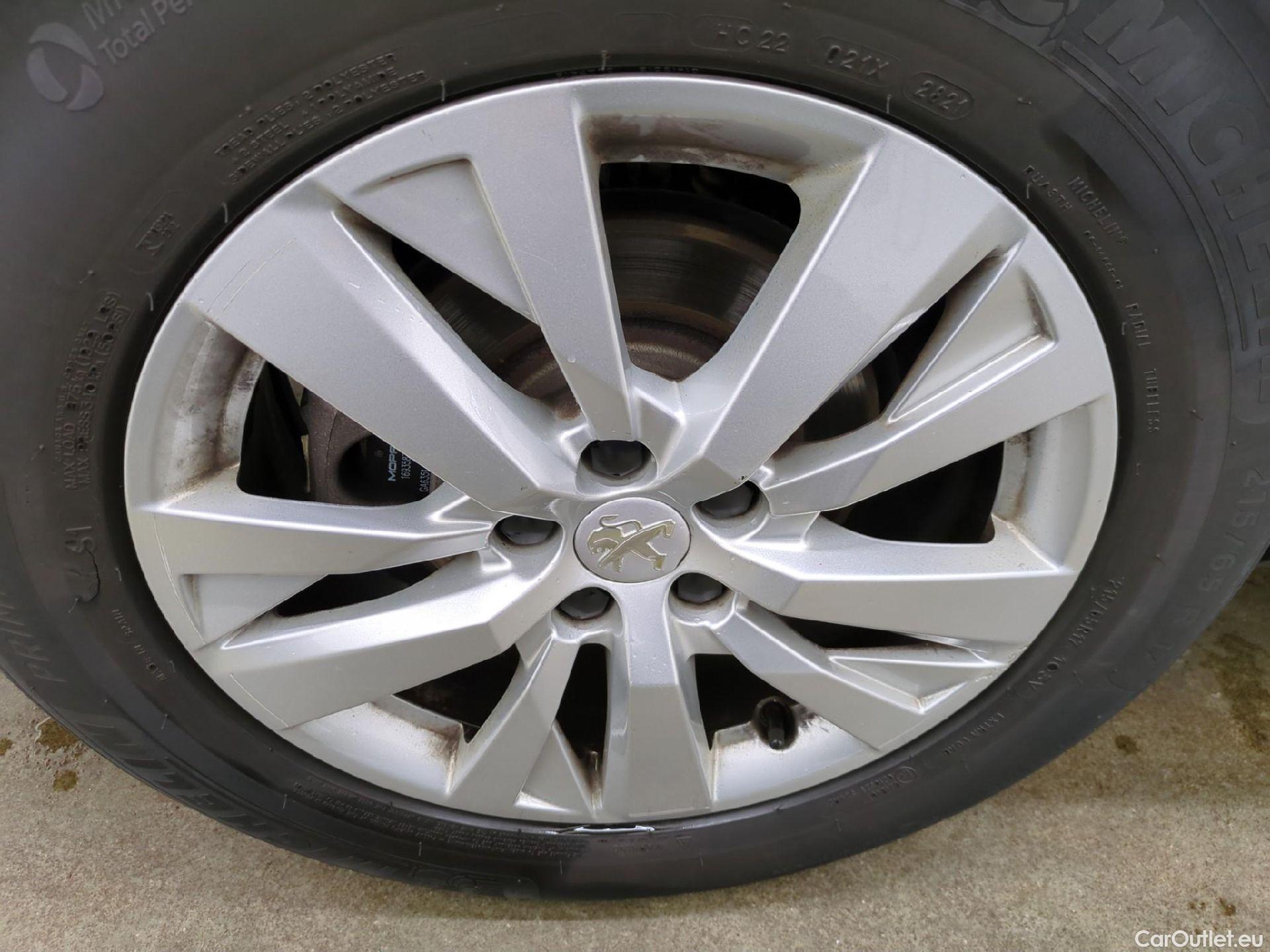  Peugeot  5008  Active Business 1.5 HDi 130CV BVA8 E6d #22