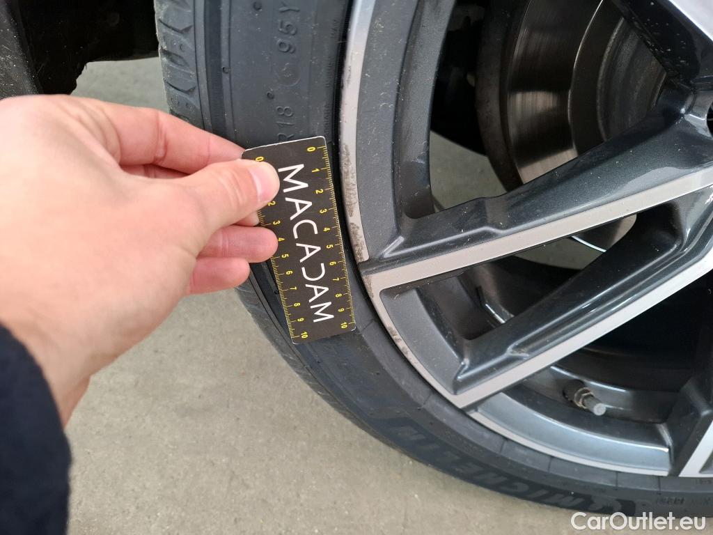  Bmw  Serie 3 BMW Série 3 Touring / 2022 / 5P / Break 318i 156ch Business Design BVA8 #12