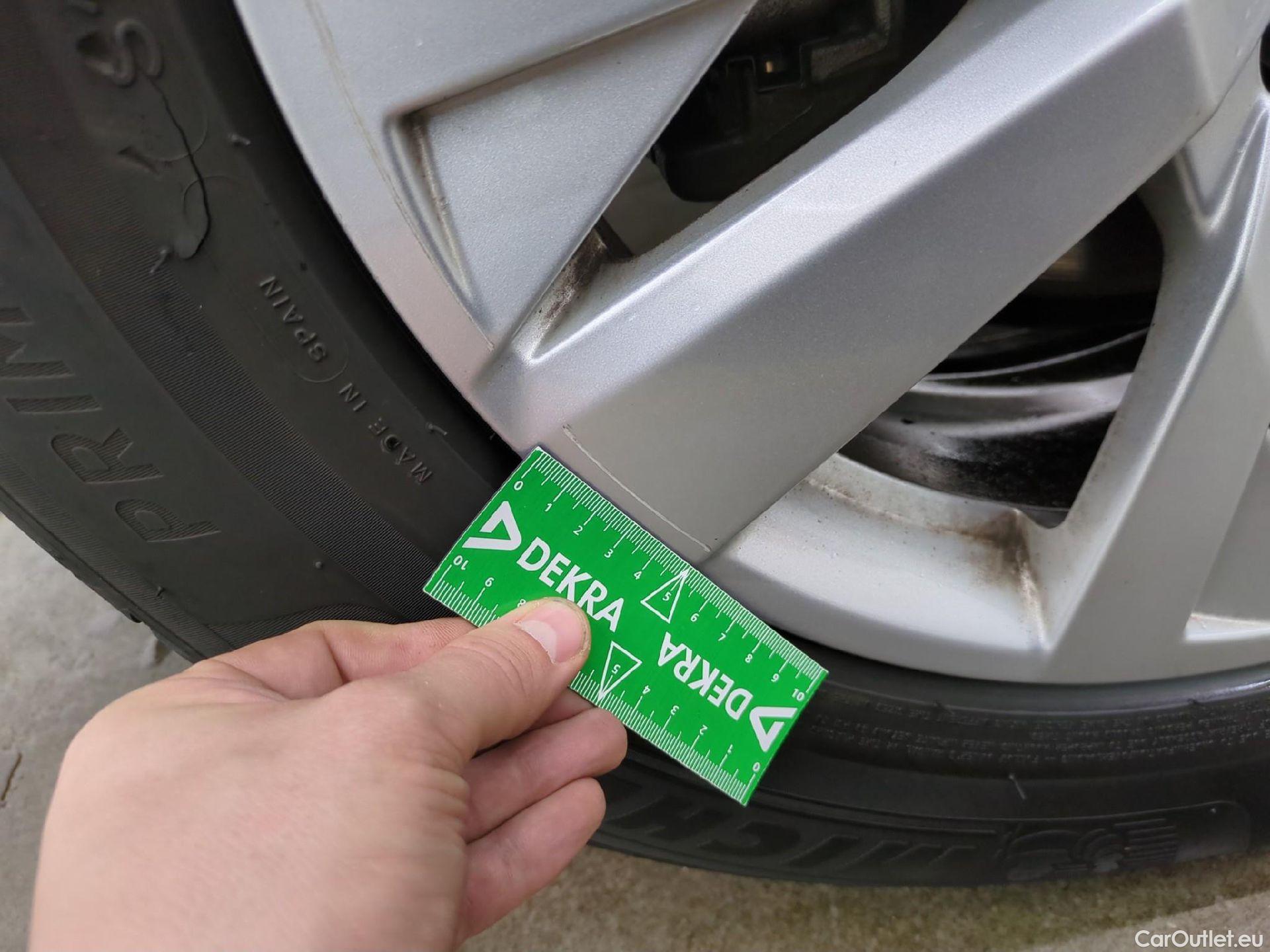  Peugeot  5008  Active Business 1.5 HDi 130CV BVA8 E6d #19