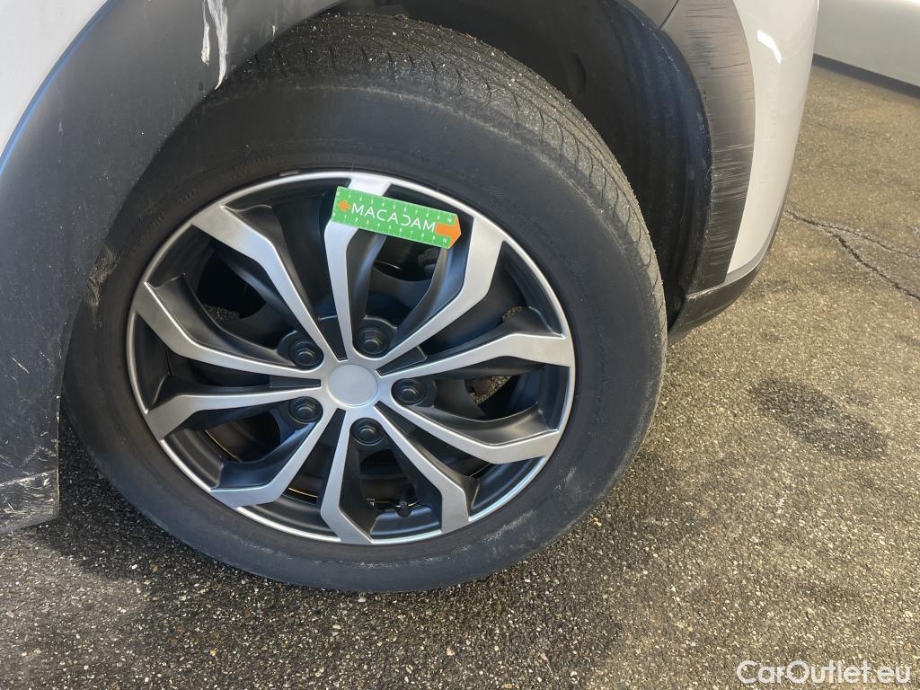  Citroen  C3 CITROEN  / 2020 / 5P / Berline PureTech 83 S&S BVM Feel Pack #3