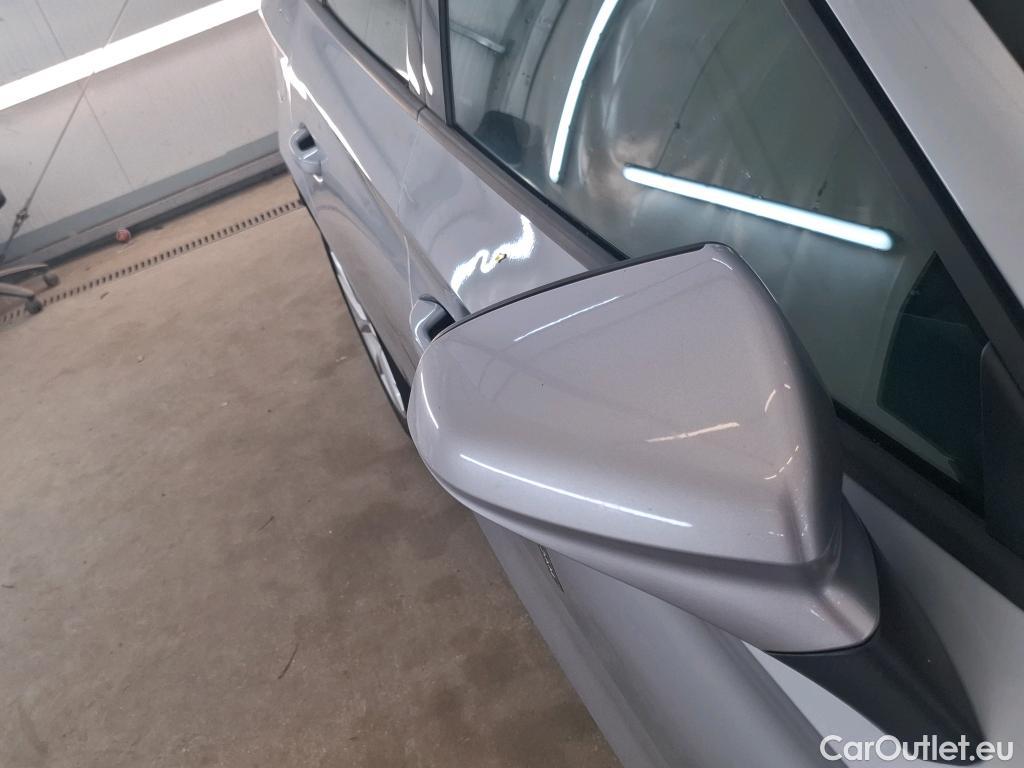  Seat  Leon SEAT  Sportstourer / 2020 / 5P / Break 1.0 eTSI 110 DSG S&S Style Business #11