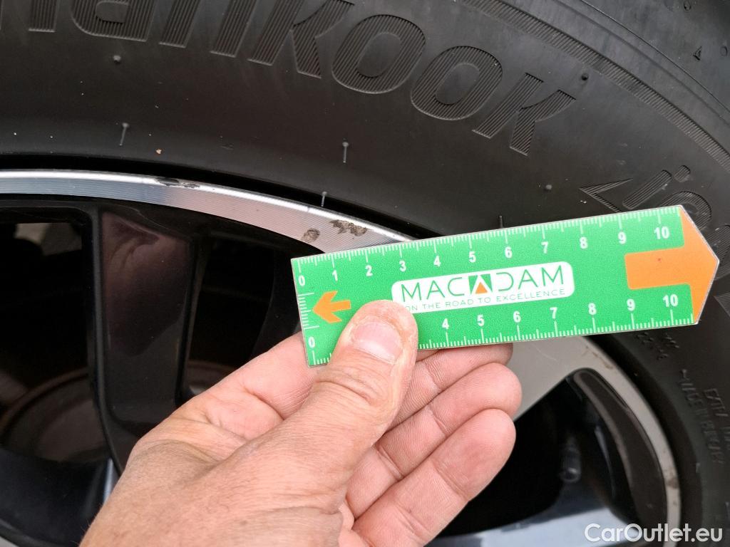  Peugeot  3008  Allure Business 1.2 PureTech 130CV BVM6 E6d #15