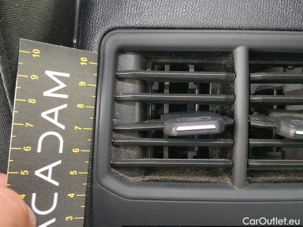  Seat  Leon SEAT  Sportstourer / 2020 / 5P / Break 1.0 eTSI 110 DSG S&S Style Business #16