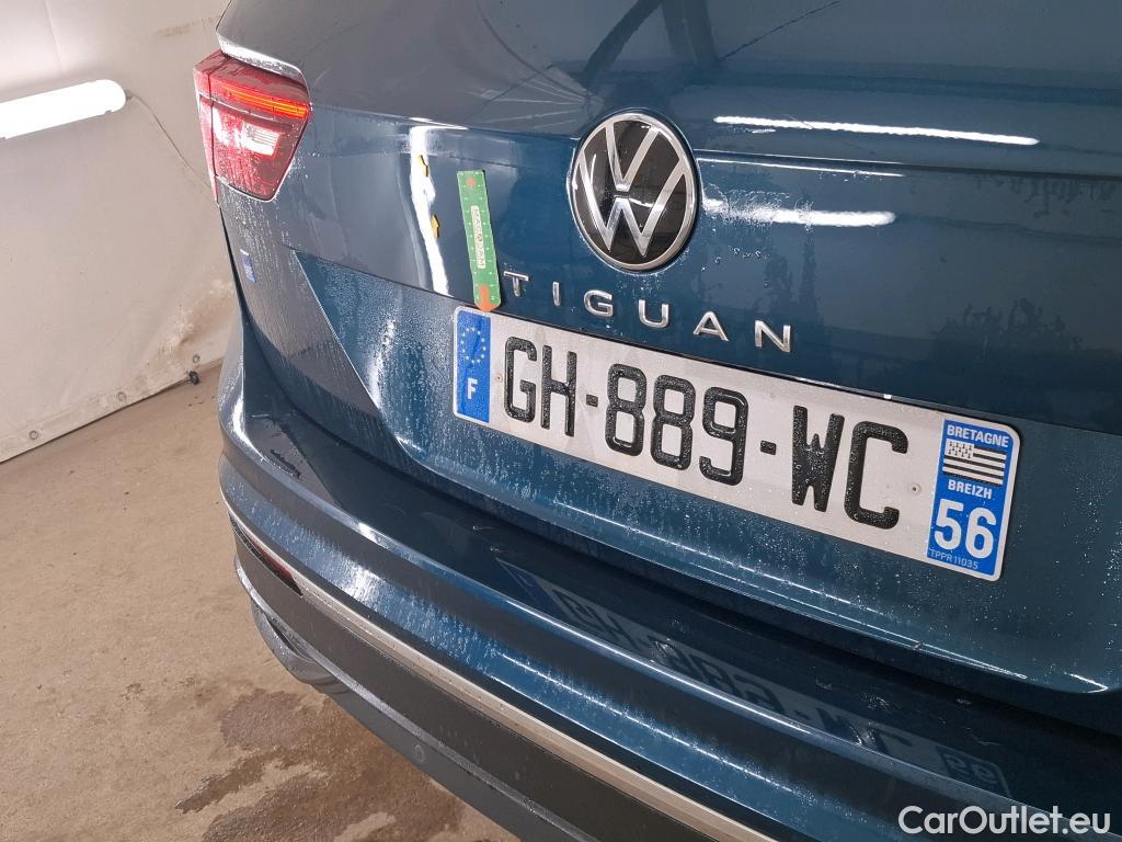  Volkswagen  Tiguan VOLKSWAGEN  / 2020 / 5P / SUV 1.4 eHybrid 245 DSG6 Life Business #15