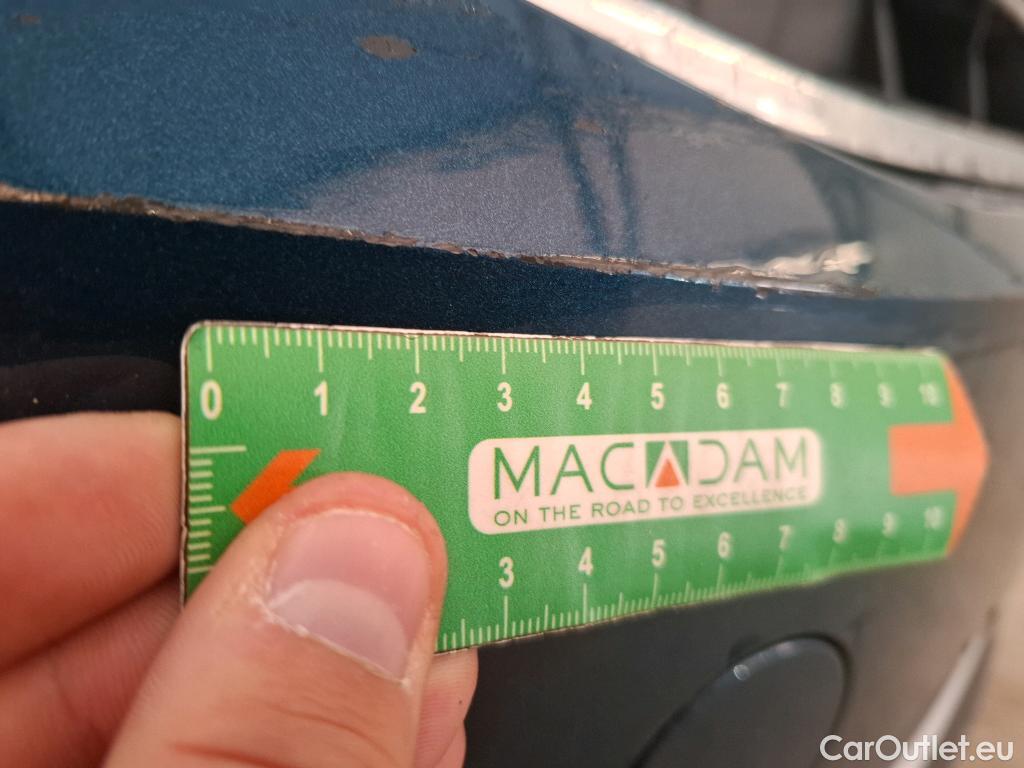  Volkswagen  Tiguan VOLKSWAGEN  / 2020 / 5P / SUV 1.4 eHybrid 245 DSG6 Life Business #9