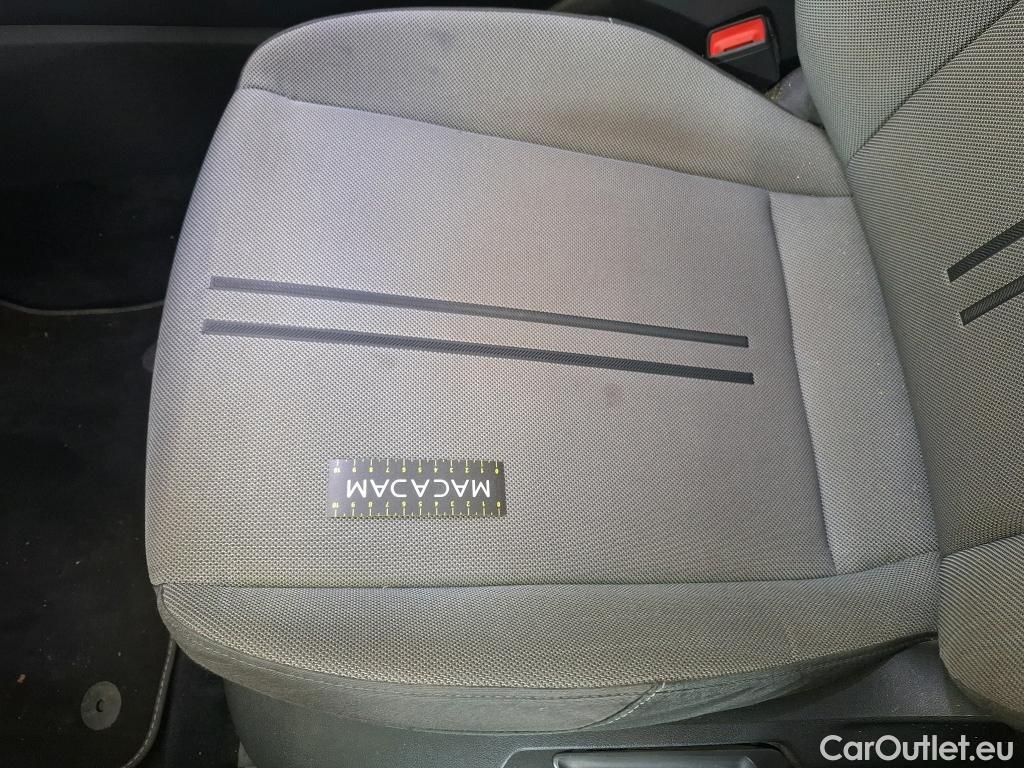  Seat  Leon SEAT  Sportstourer / 2020 / 5P / Break 1.0 eTSI 110 DSG S&S Style Business #19