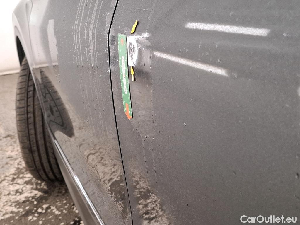  Volkswagen  Tiguan VOLKSWAGEN  / 2016 / 5P / SUV 1.5 TSI 150 EVO DSG7 Carat #8