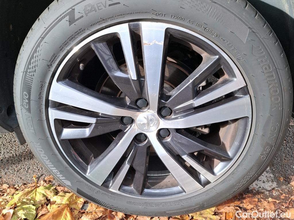  Peugeot  3008  Allure Business 1.2 PureTech 130CV BVM6 E6d #17