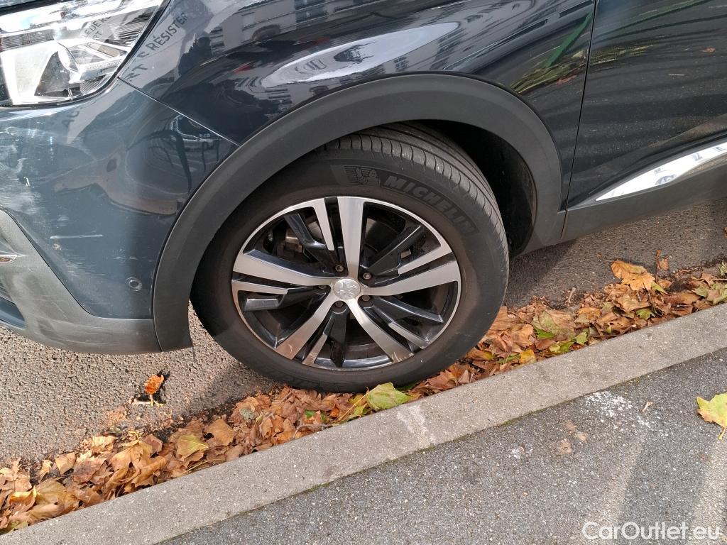  Peugeot  3008  Allure Business 1.2 PureTech 130CV BVM6 E6d #7