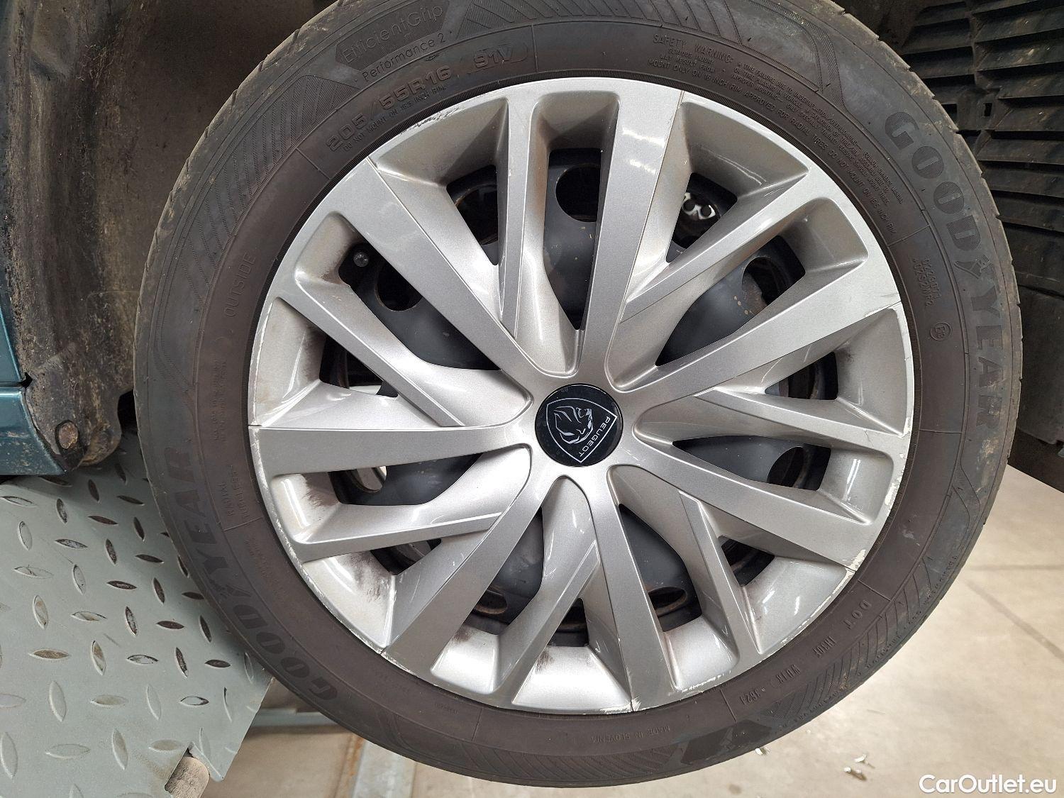  Peugeot  308 Peugeot,  SW '21, Peugeot  SW 1.2 PureTech 110 S&S Active Pack 5d #1