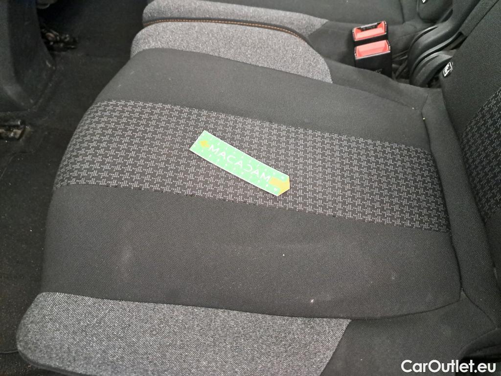  Peugeot  5008  Active Business 1.2 PureTech 130CV BVM6 E6d #18