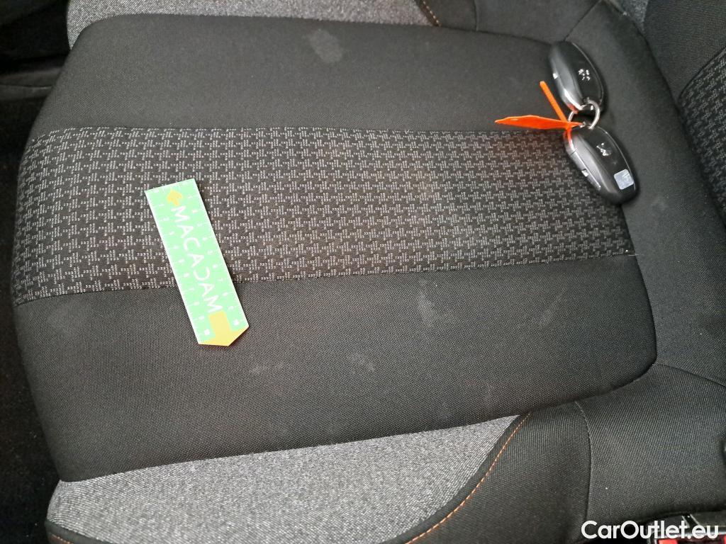  Peugeot  5008  Active Business 1.2 PureTech 130CV BVM6 E6d #16