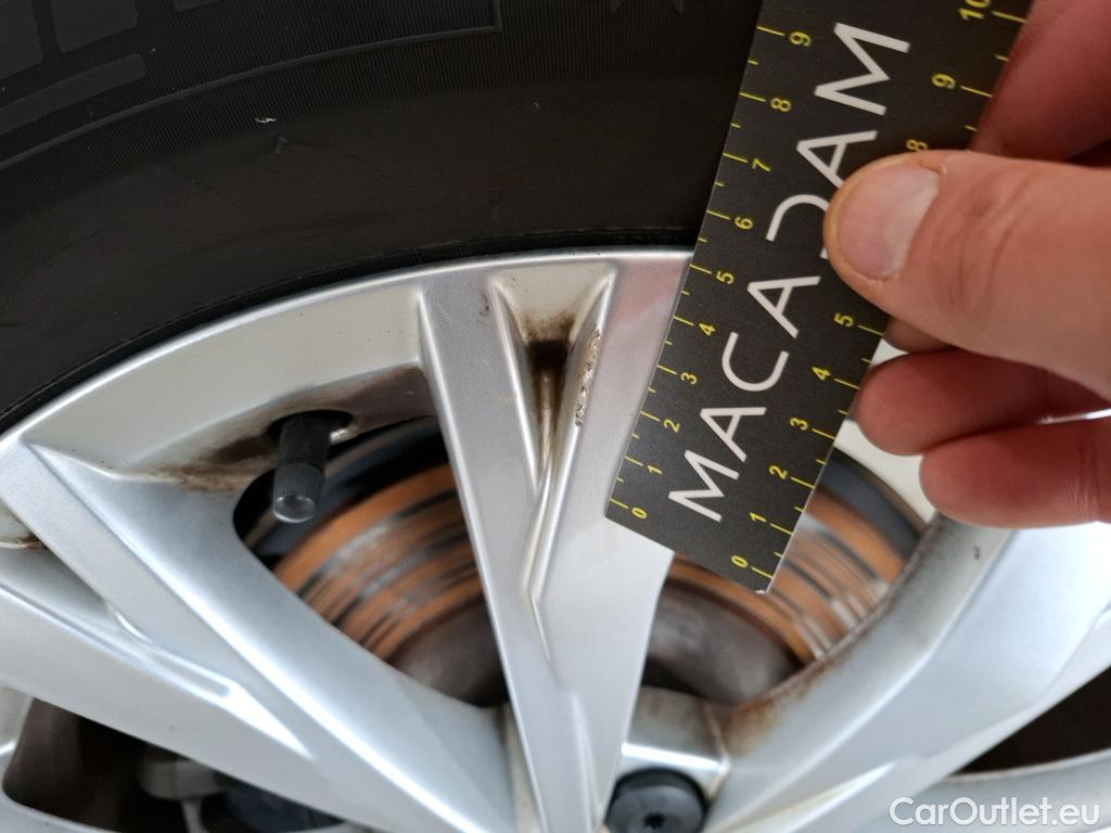  Volkswagen  Tiguan VOLKSWAGEN  / 2020 / 5P / SUV 2.0 TDI 150 DSG7 Life Business #18